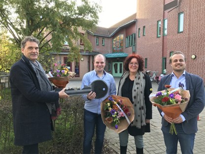 Overdracht pand Area aan Vrijebasisschool De Zevenster